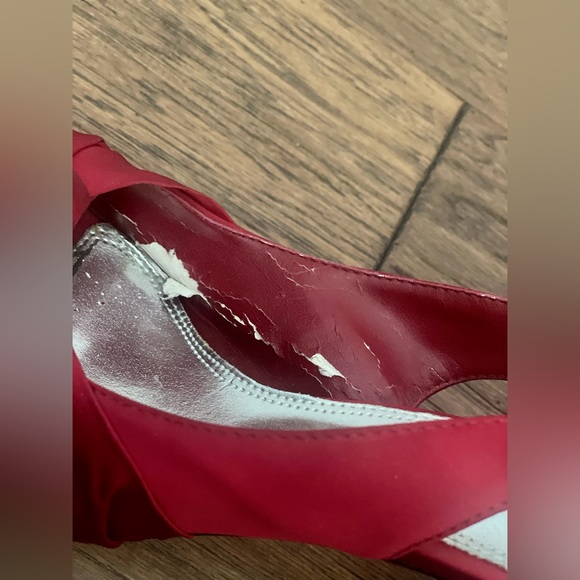 WHITE HOUSE BLACK MARKET ~ RED sling back heels! Woman SIZE 6.5 - Picture 7 of 9